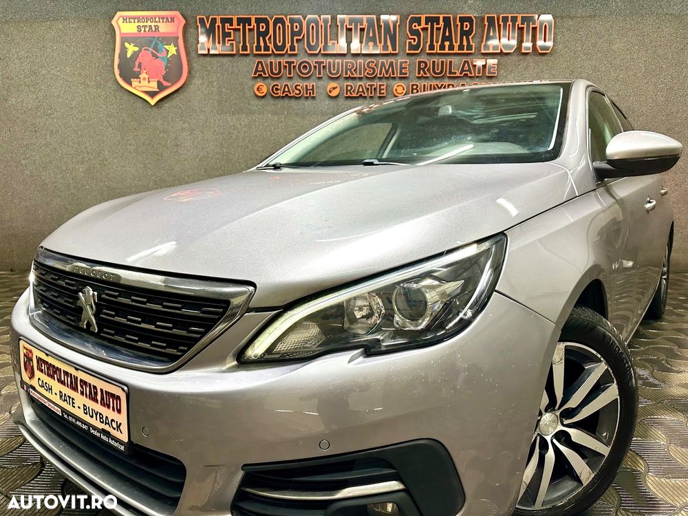 Peugeot 308 1.2 L PureTech Turbo S&S Allure - 11