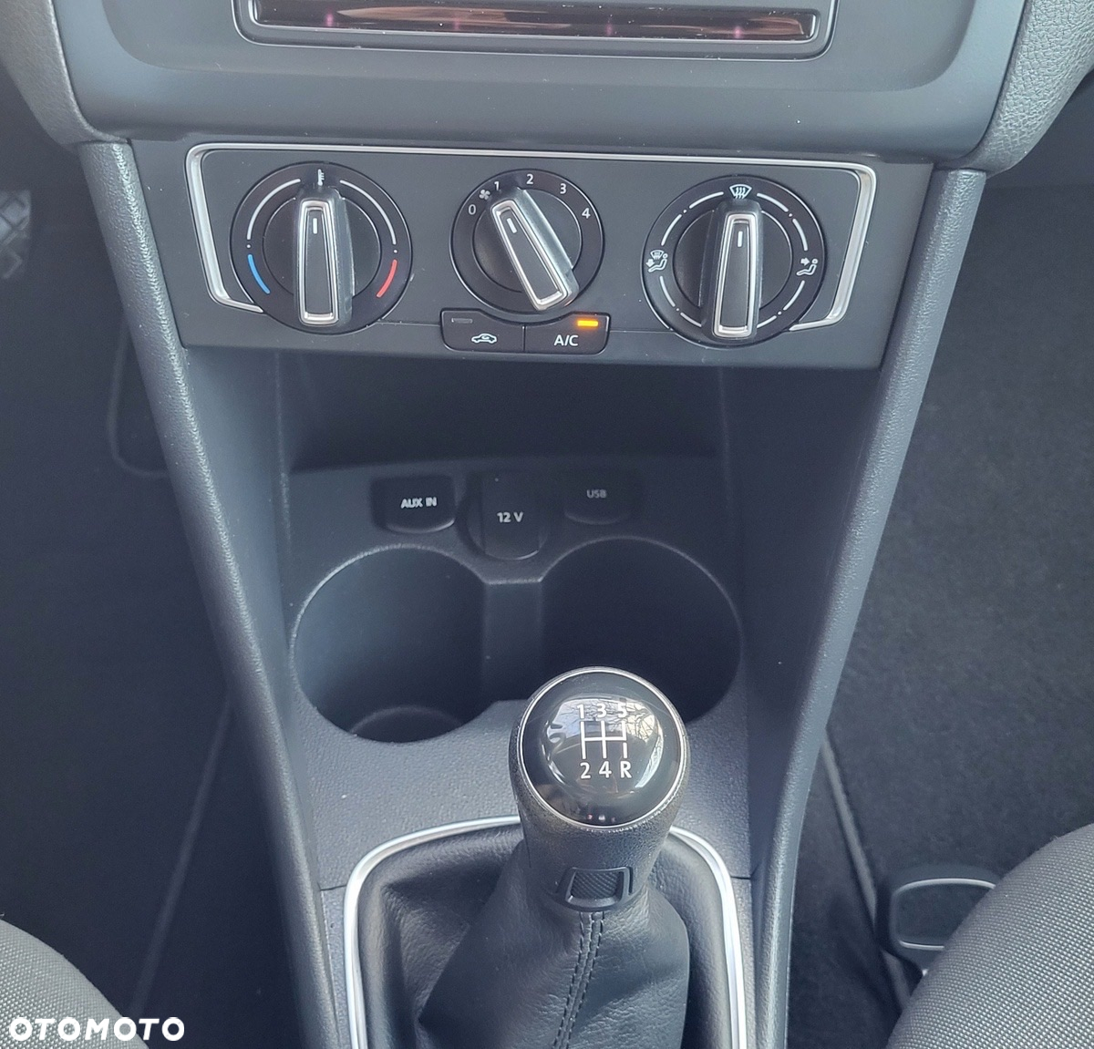 Volkswagen Polo - 21