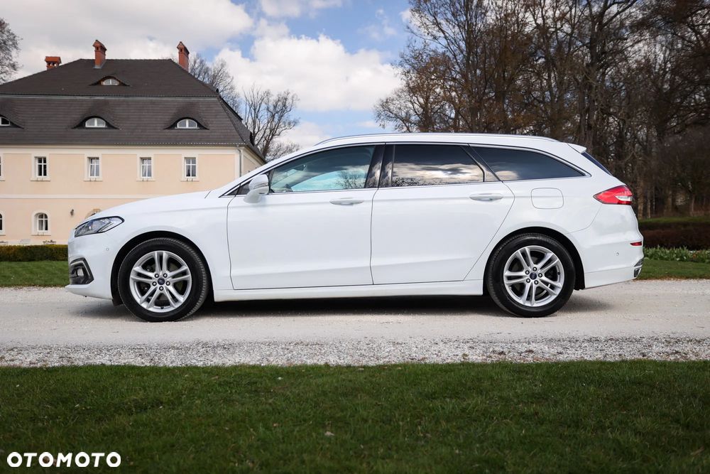 Ford Mondeo 2.0 EcoBlue Titanium - 13