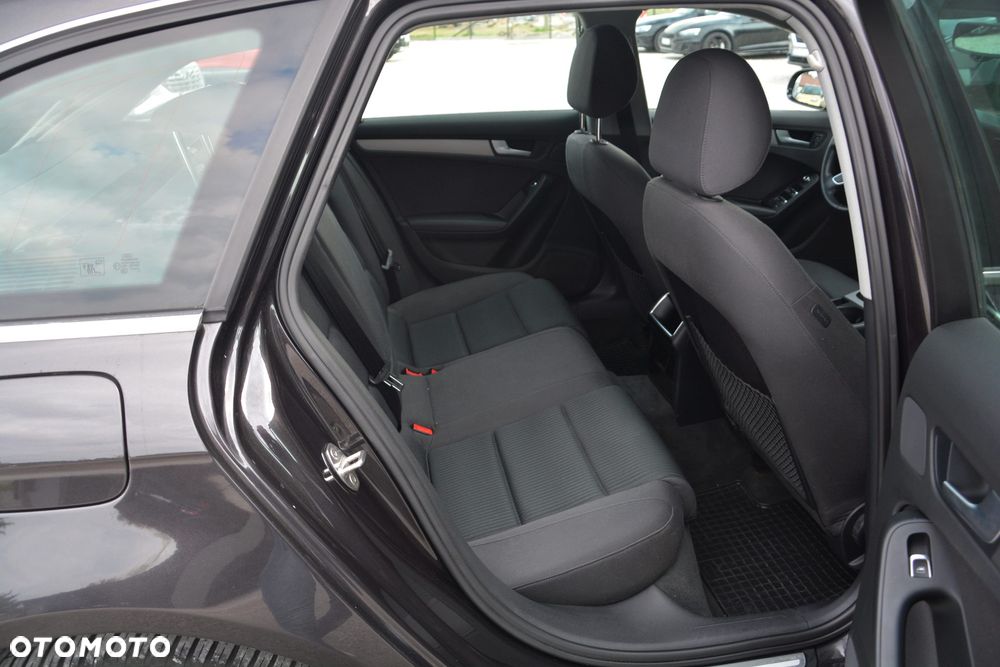 Audi A4 Avant 2.0 TDI DPF multitronic Attraction - 17