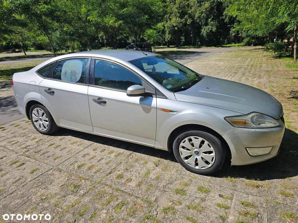 Ford Mondeo 2.0 TDCi Ambiente - 1