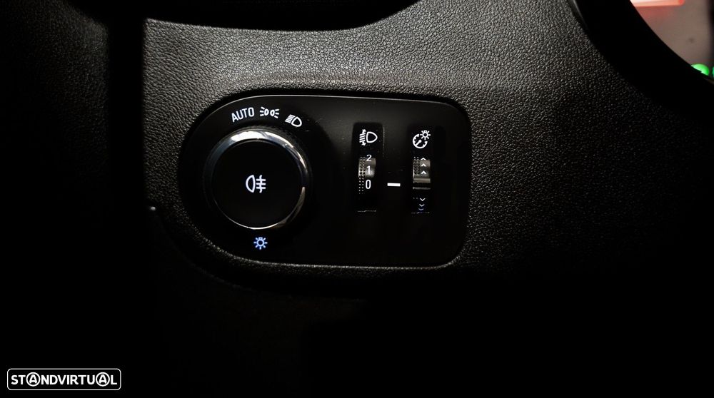 Opel Crossland X 1.2 Business Edition - 9