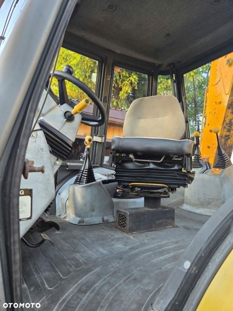 JCB 3CX - 13