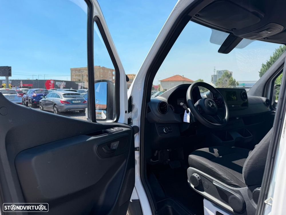 Mercedes-Benz Sprinter EXTRA LONGA - 14