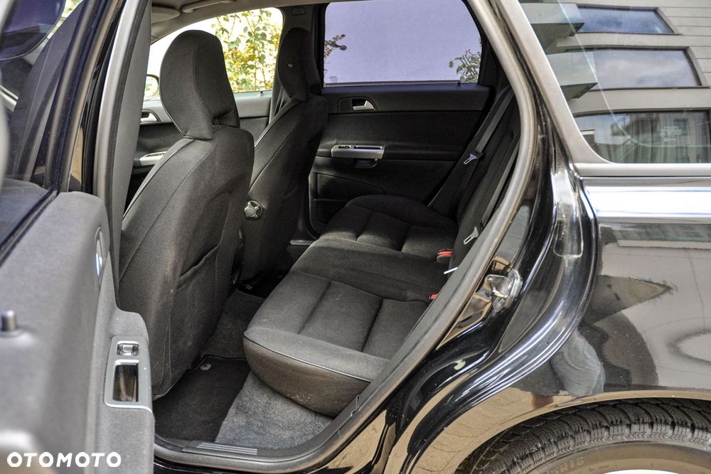 Volvo V50 - 8