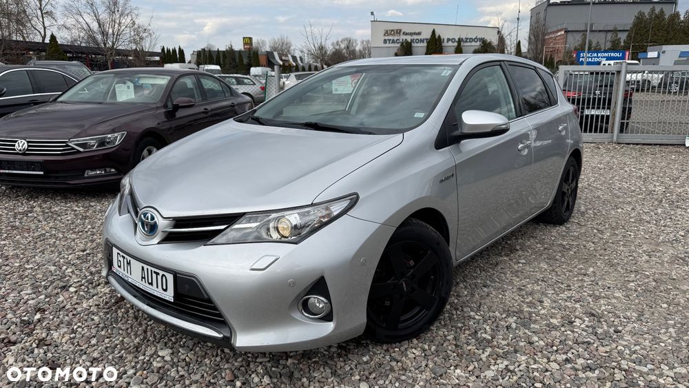 Toyota Auris Hybrid 135 Premium - 3