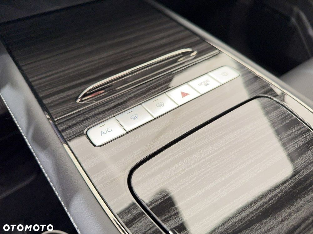 Omoda E5 - 36