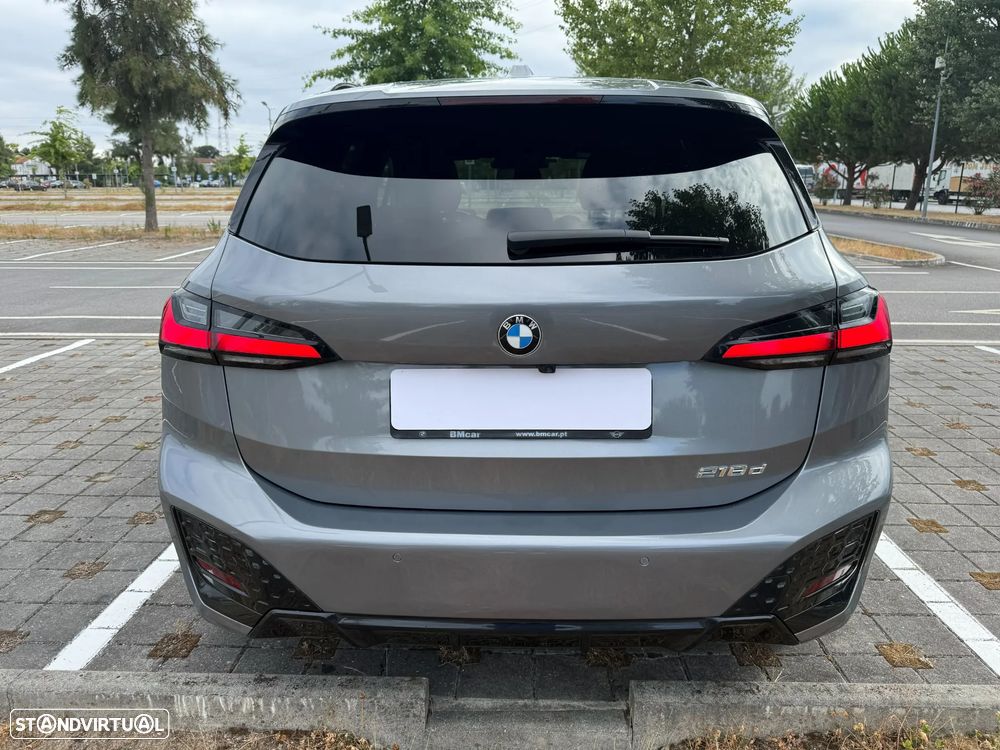 BMW 218 Active Tourer d Pack Desportivo M Auto - 8