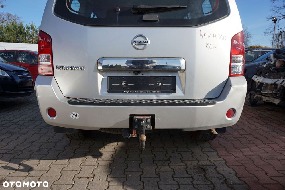 ZDERZAK TYLNY PATHFINDER III R51 KL0  SREBRNY NISSAN 2005-2014 - 1
