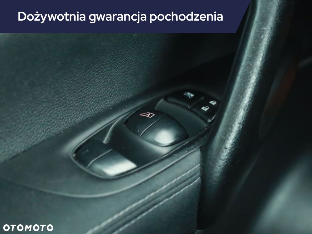 Nissan Qashqai - 17