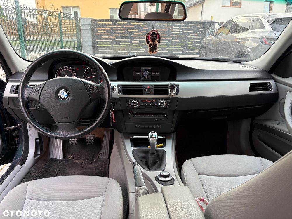 BMW Seria 3 - 10