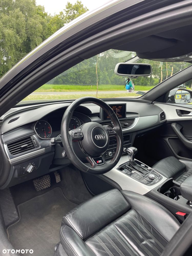 Audi A6 Avant 2.0 TDI Multitronic - 29