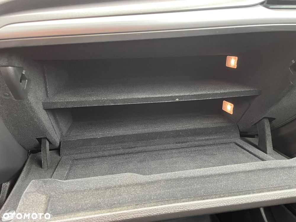 Ford Mondeo - 9