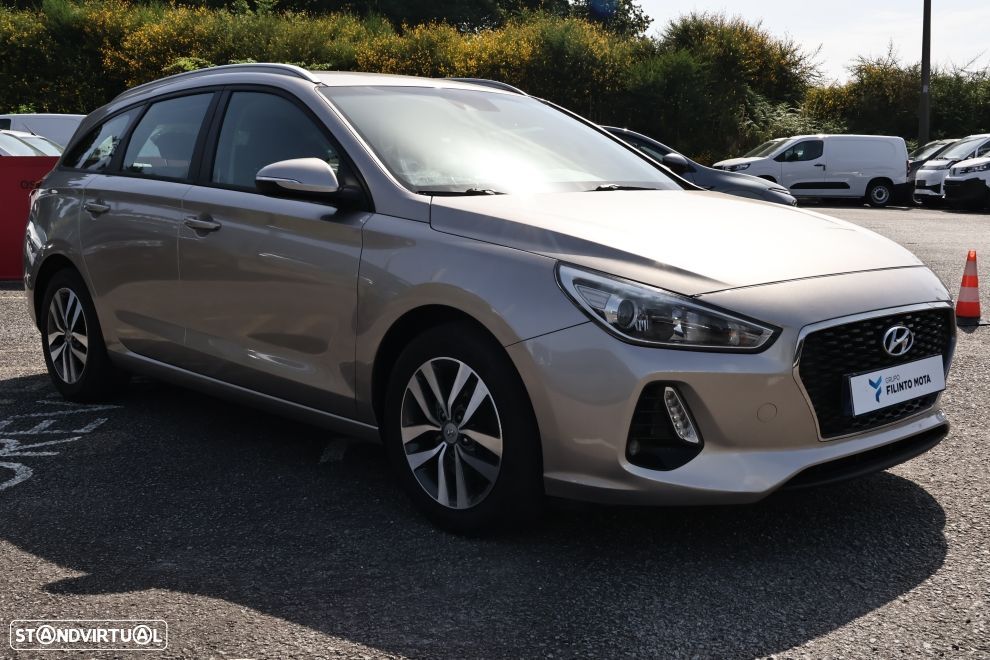 Hyundai i30 SW 1.0 T-GDi Comfort+Navi - 4