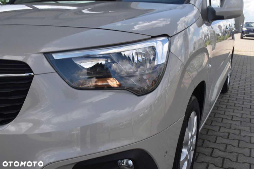 Opel Combo - 36