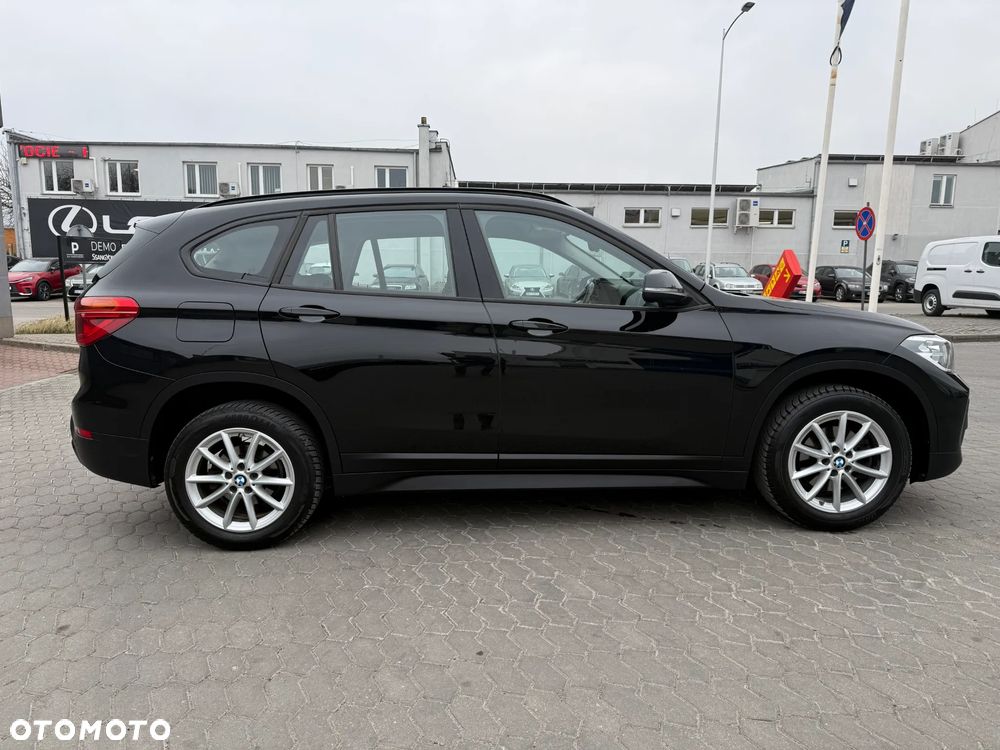 BMW X1 sDrive18i - 8