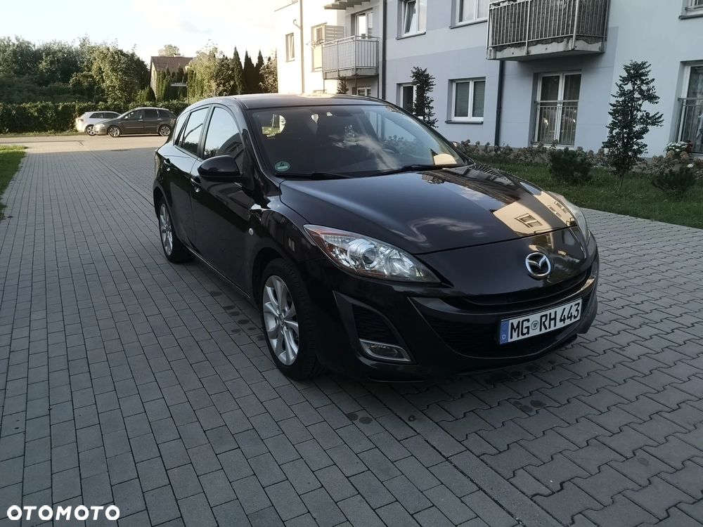 Mazda 3 1.6 Exclusive + - 15