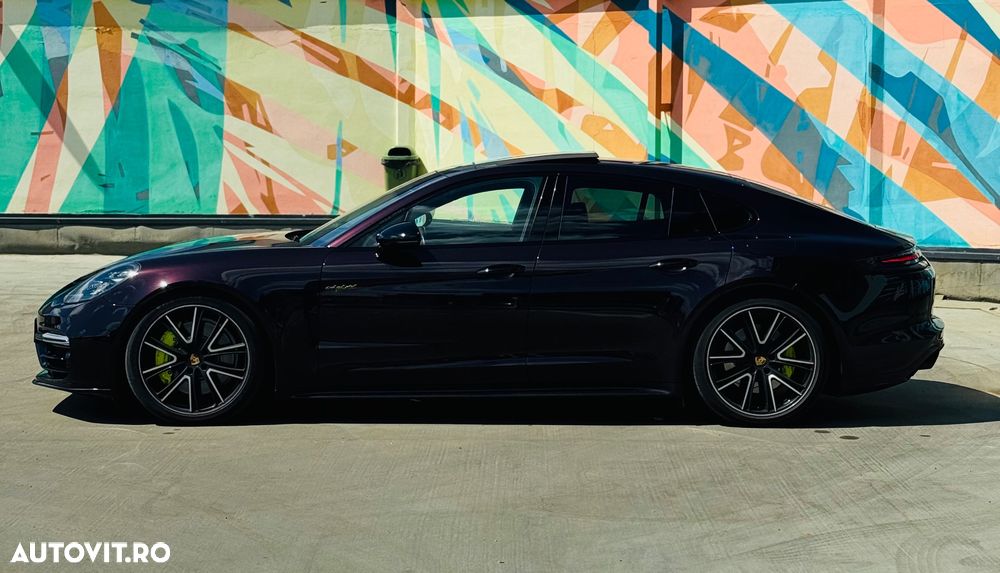 Porsche Panamera - 8