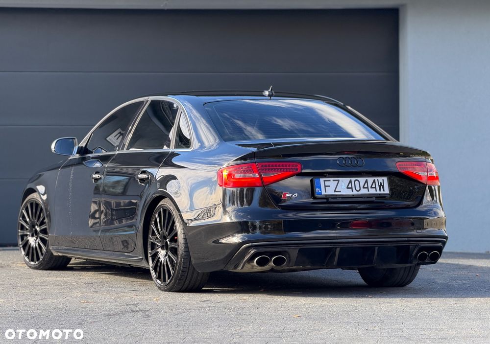Audi S4 Limousine - 4