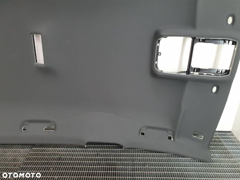 PODSUFITKA CZARNA SKODA OCTAVIA IV KOMBI 2023 EUROPA - 6