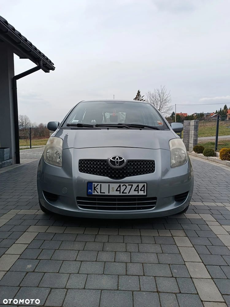 Toyota Yaris 1.3 - 1