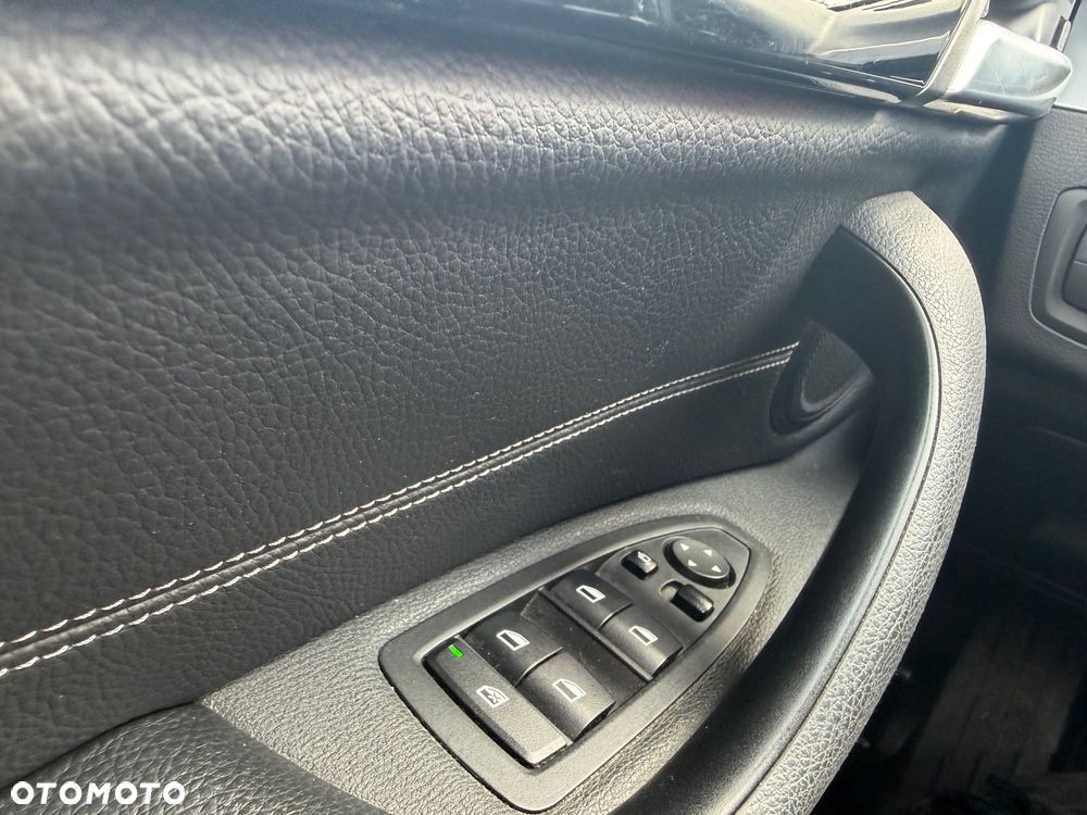 BMW X1 sDrive18i GPF M Sport - 14