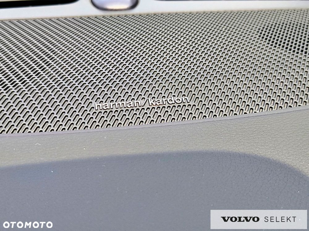 Volvo XC 90 - 33