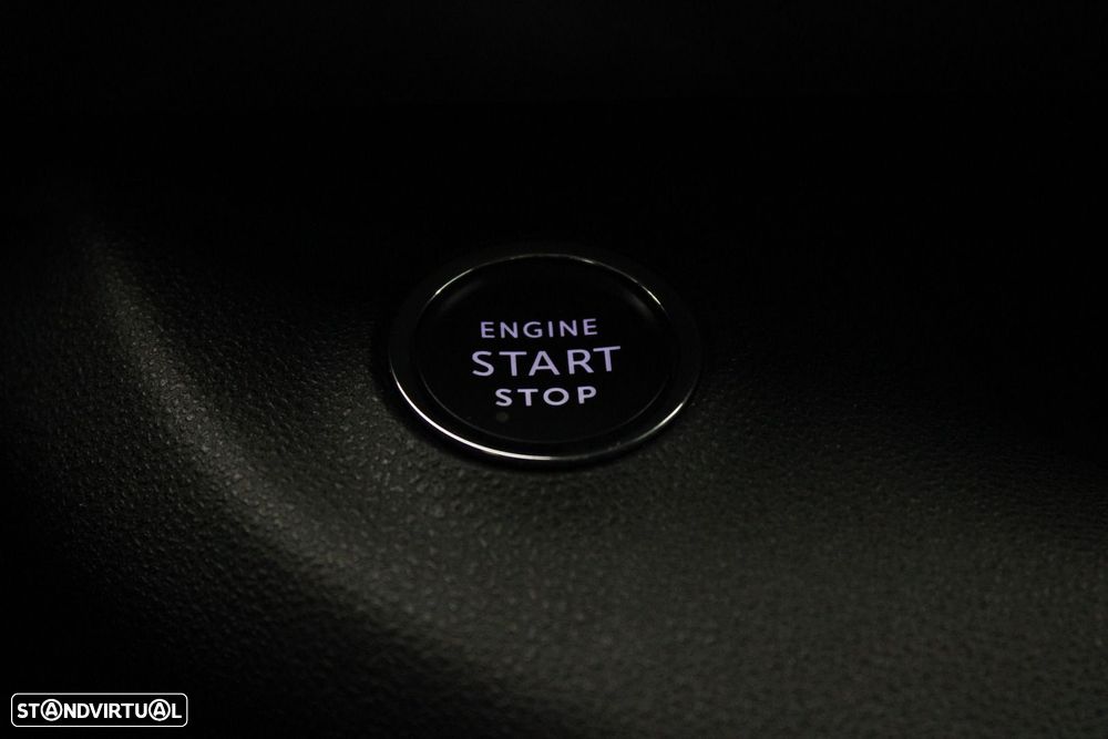 Jeep Avenger 54 kWh Summit - 17