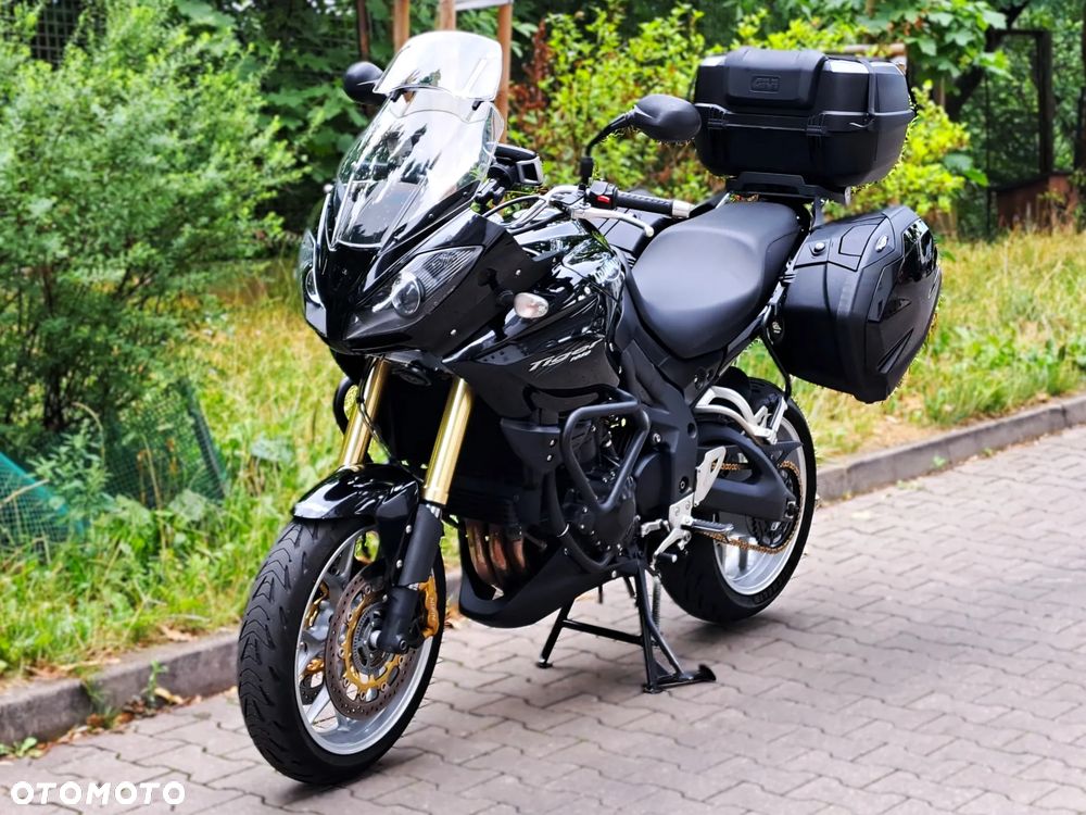Triumph Tiger - 10