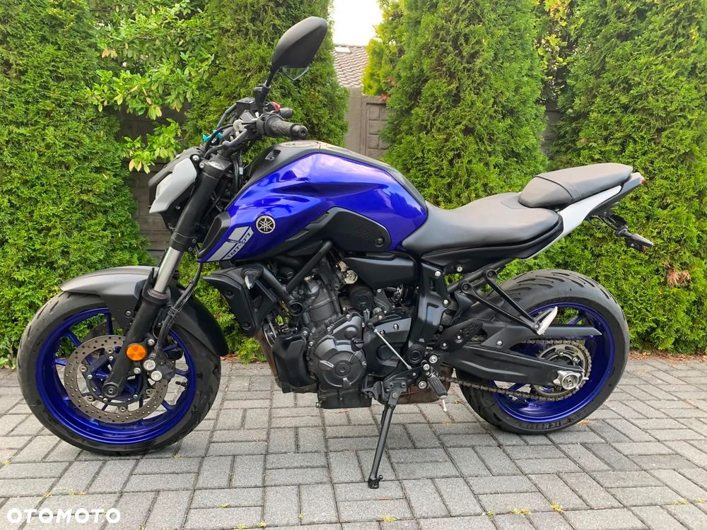 Yamaha MT - 9