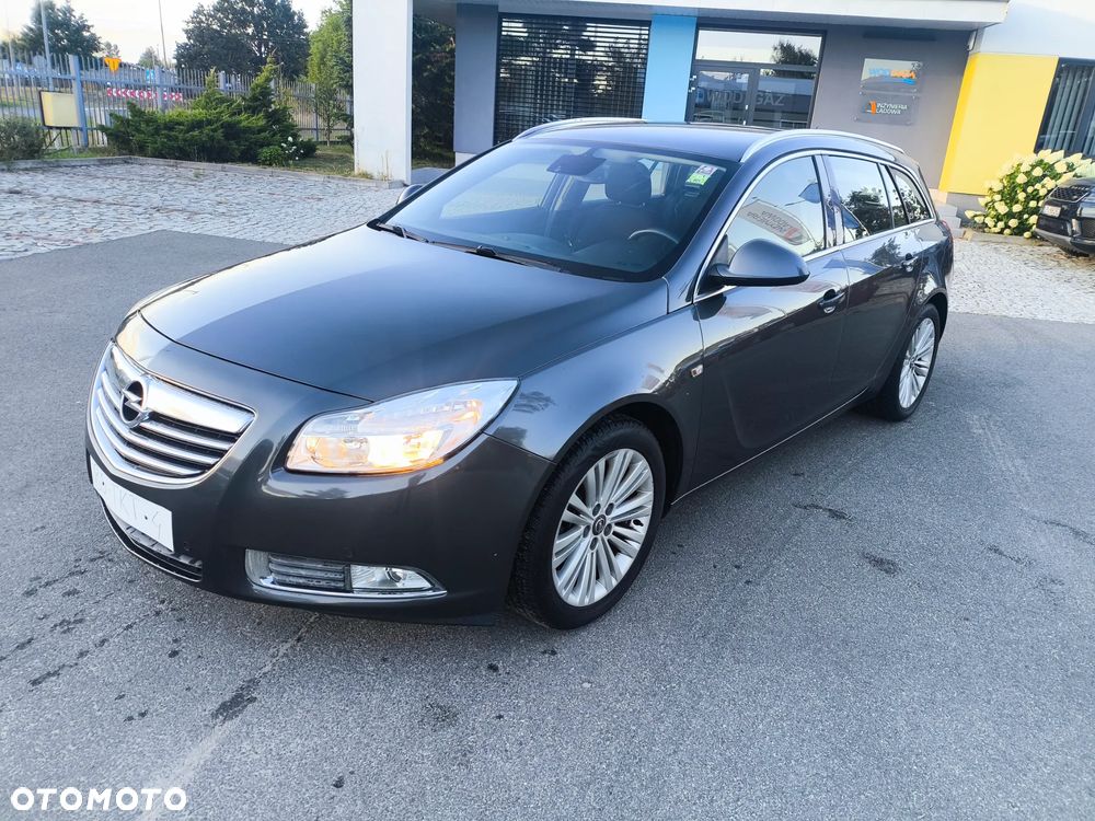 Opel Insignia - 18