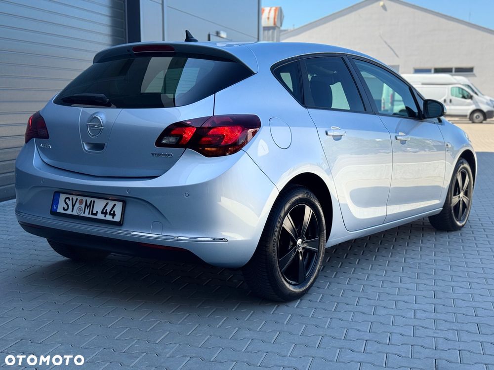 Opel Astra 1.4 Turbo Active - 8