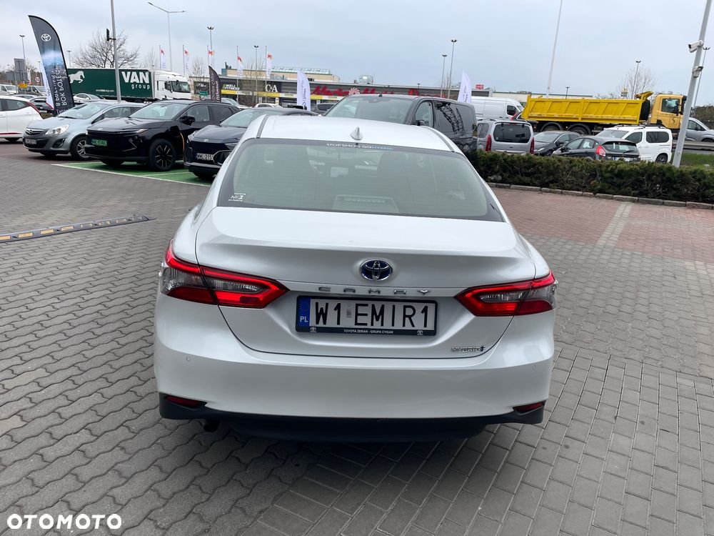 Toyota Camry 2.5 Hybrid Comfort CVT - 7