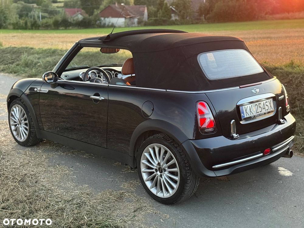 MINI Cooper Sidewalk - 6