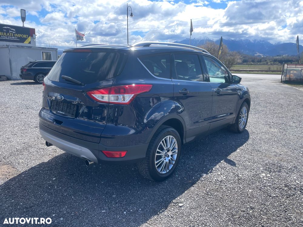 Ford Kuga 2.0 TDCi 4x4 Aut. Titanium - 3