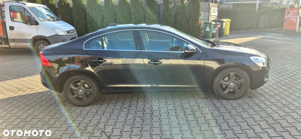 Volvo S60 D4 Geartronic Business Edition - 4