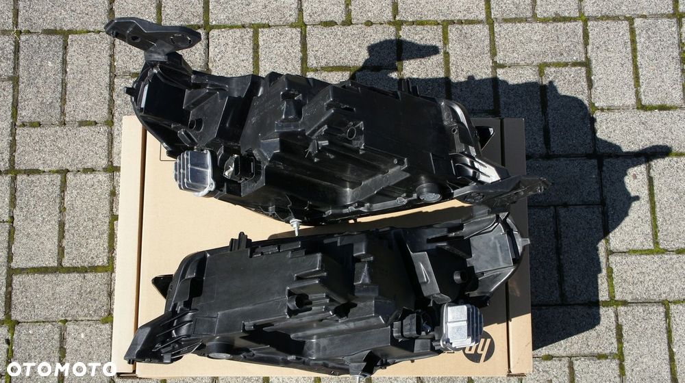 PRZEDNIA LEWA PRAWA LAMPA OPEL CORSA F FULL LED - 16