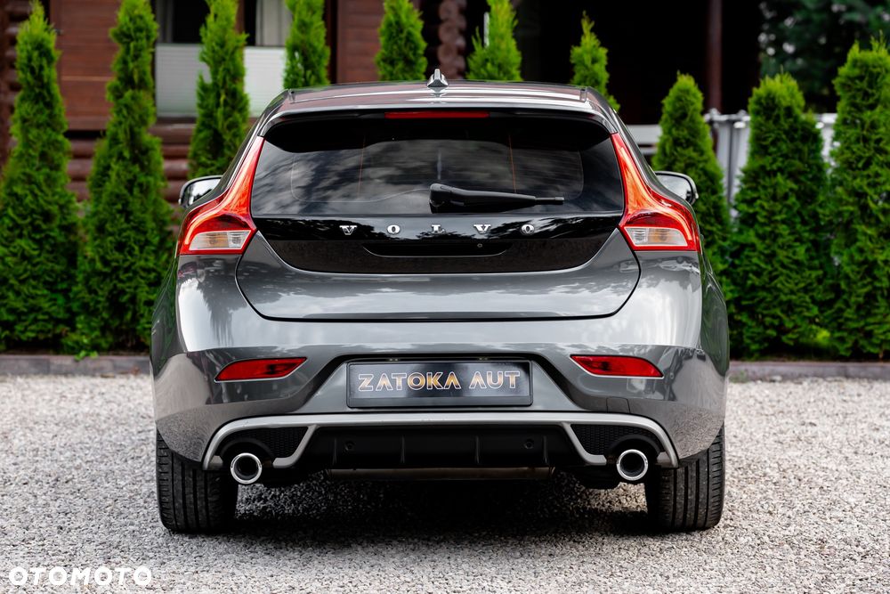 Volvo V40 D4 Geartronic R Design - 8