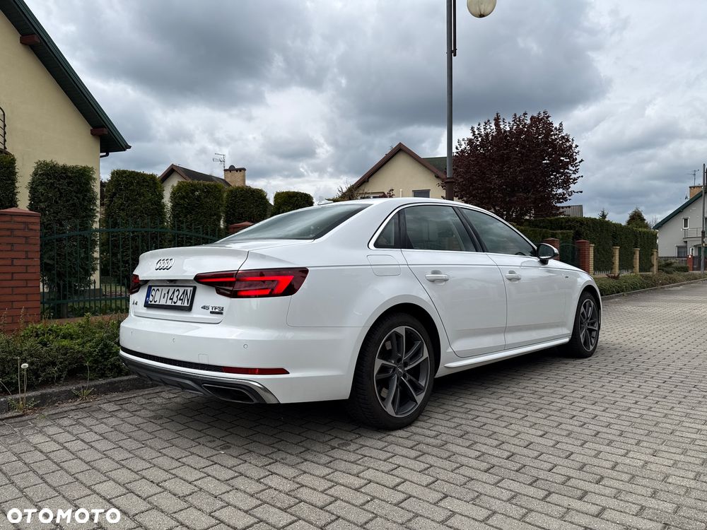 Audi A4 Limousine 45 TFSI Quattro Sport S tronic - 32