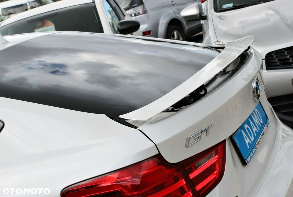 BMW 3GT 328i xDrive - 12