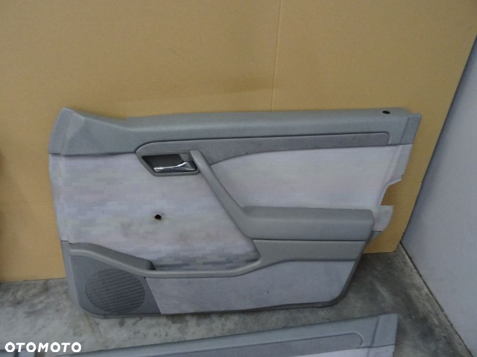BOCZEK BOCZKI DRZWI PRZÓD TYŁ MERCEDES W202 SEDAN NR236 - 8