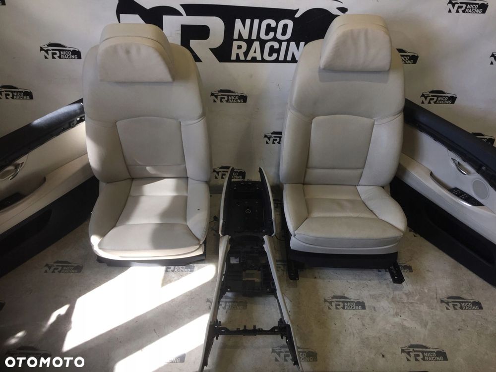 FOTELE TAPICERKA BMW 5 GT F07 KOMFORT GRZANE - 2