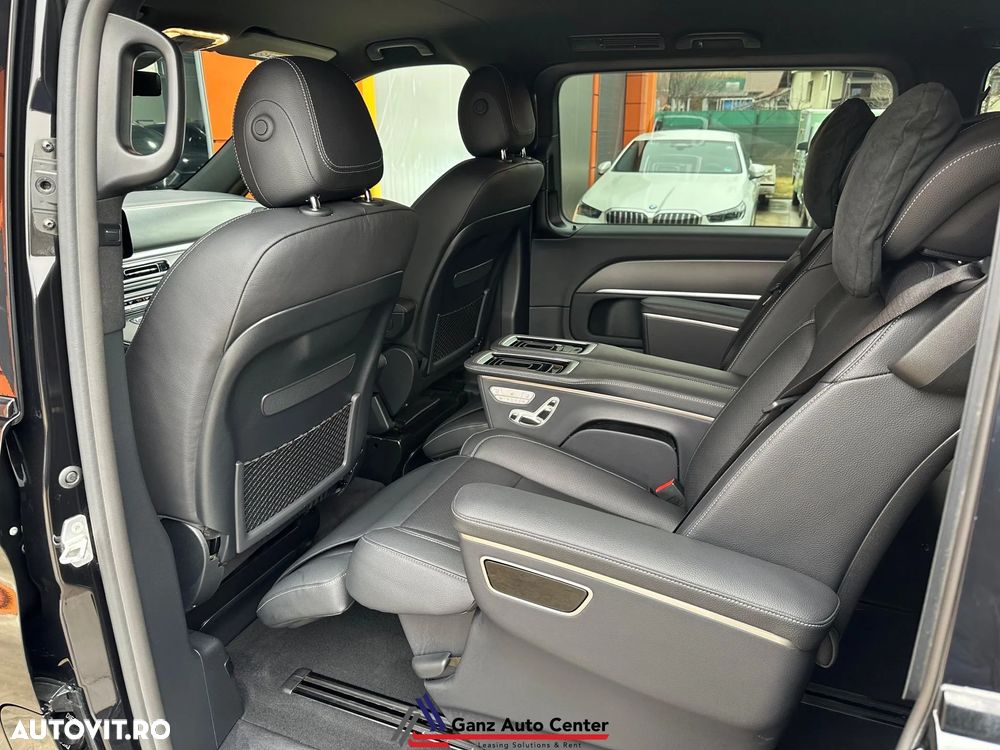 Mercedes-Benz V 300 d Extralang 4Matic 9G-TRONIC - 13