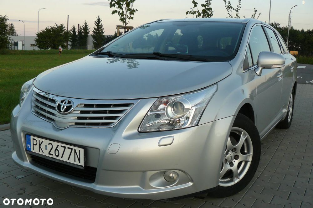 Toyota Avensis - 6