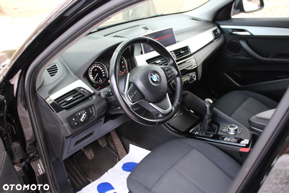 BMW X2 sDrive18d Advantage Plus - 19