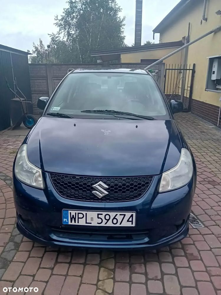 Suzuki SX4 - 1