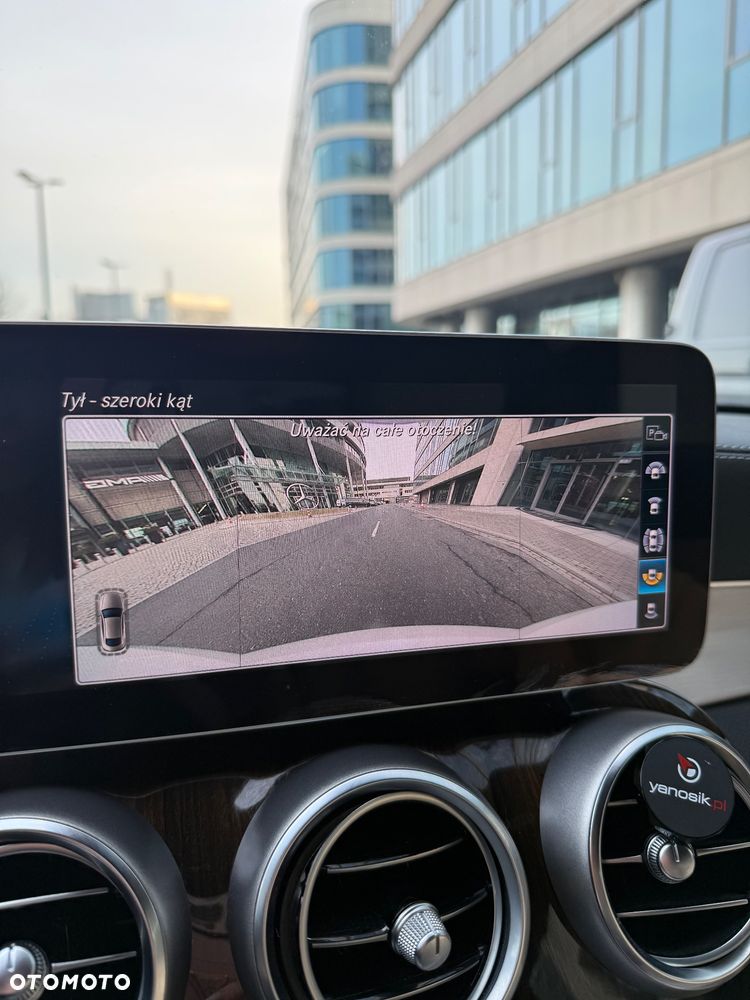 Mercedes-Benz Klasa C 200 4MATIC 9G-TRONIC - 13