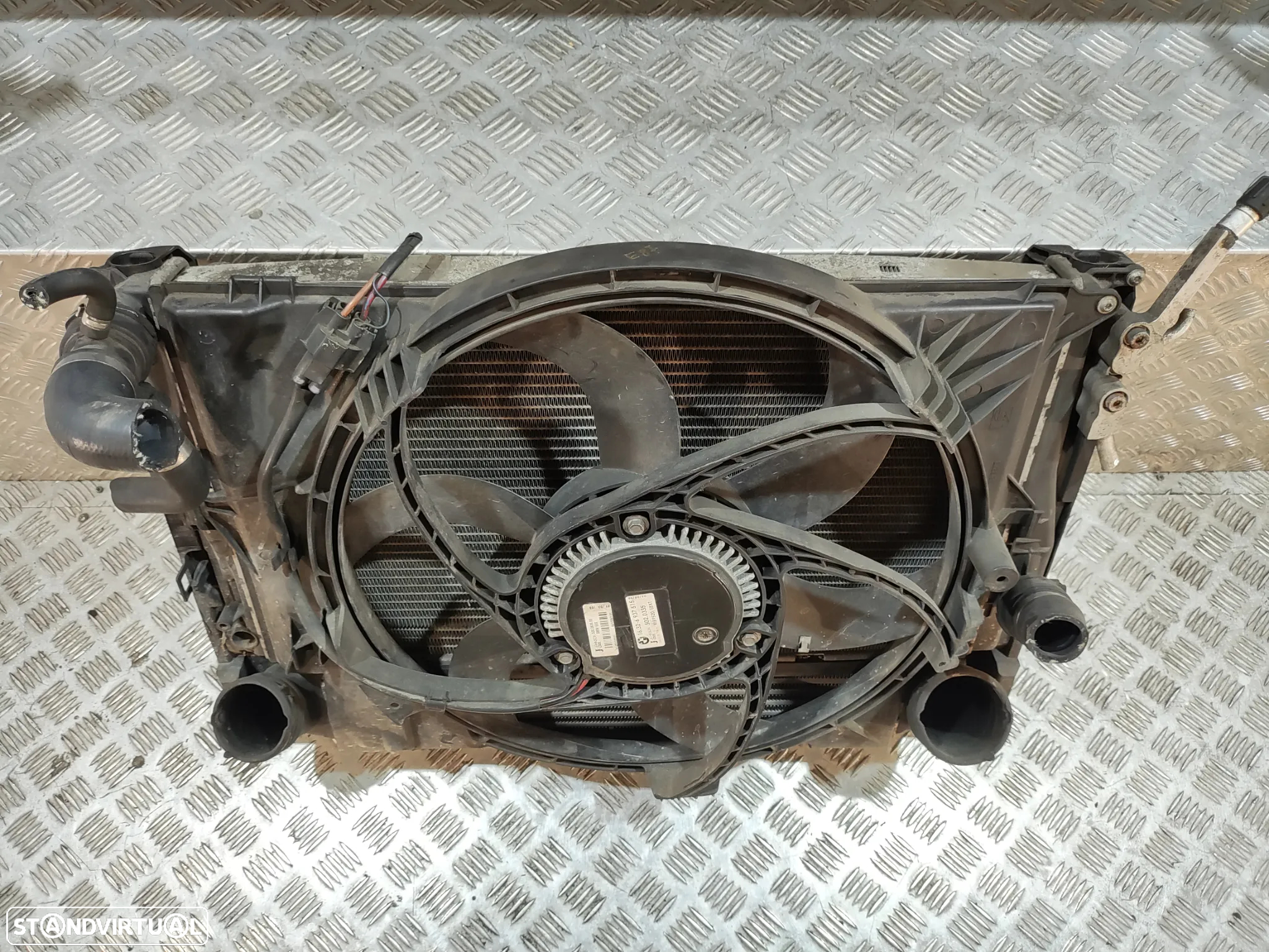 FRENTE COMPLETA BMW SERIE 1 E87 E81 PACK M PARACHOQUES SENSORES GUARDA-LAMAS OTICAS RADIADOR VENTILADOR FRENTE FIBRA REFORÇO - 7