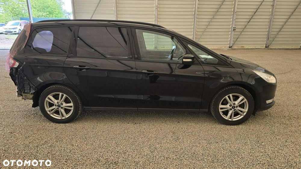 Ford Galaxy - 10
