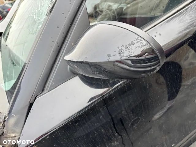 LUSTERKO LEWE PRAWE BMW E87 668 - 3